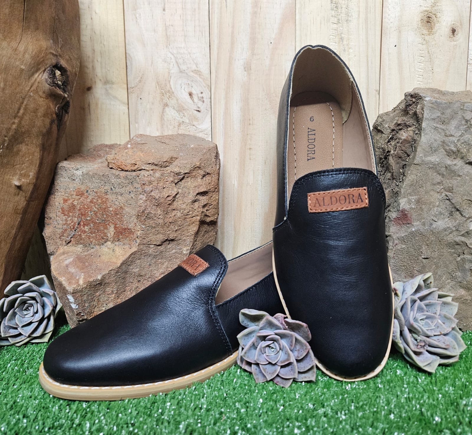 Carmen A-Line Loafer black