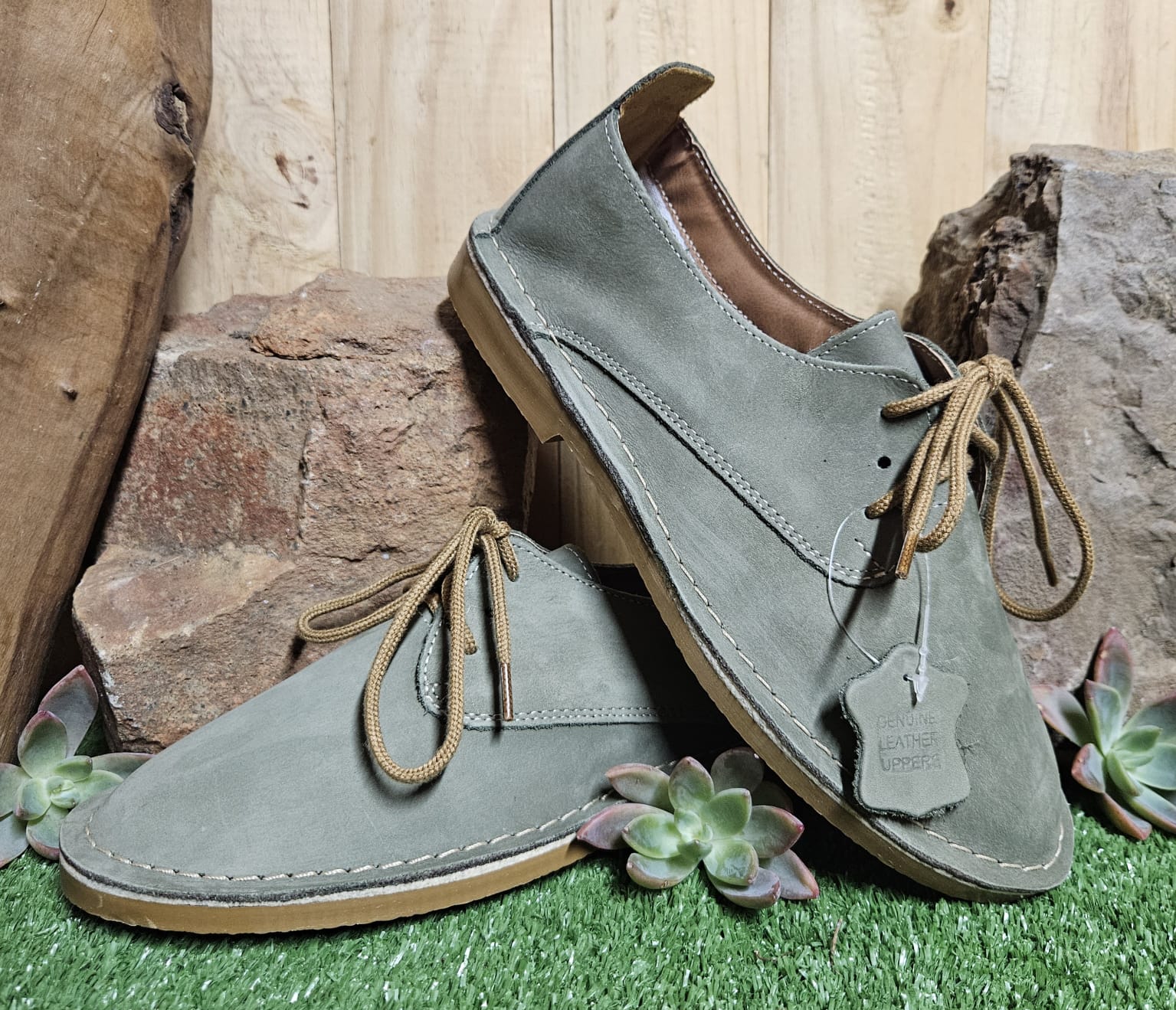 Lace up Olive Aug26